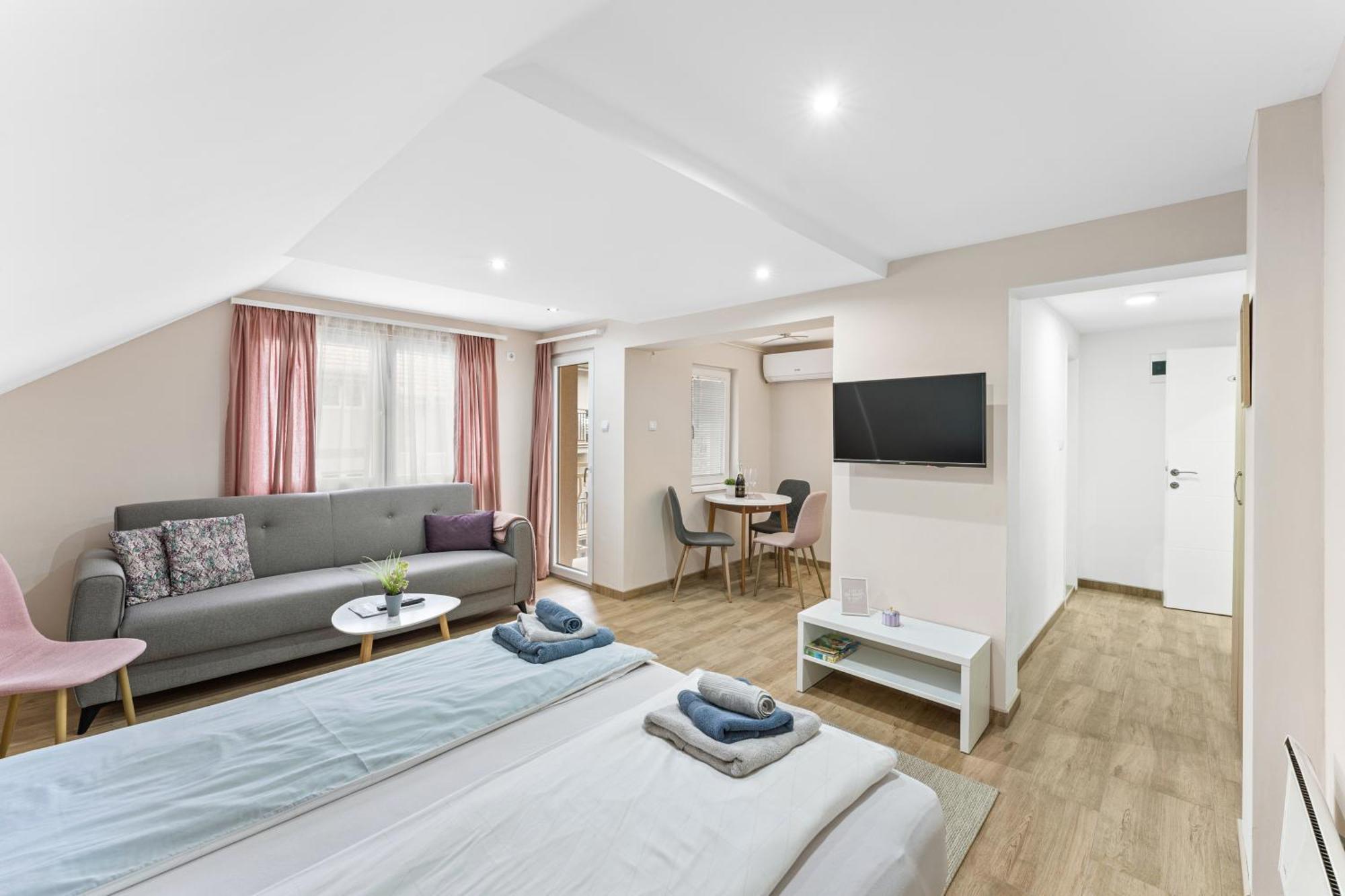 M Apartments Сокобаня Экстерьер фото